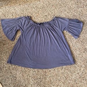 Blue - grey top with flared sleeves